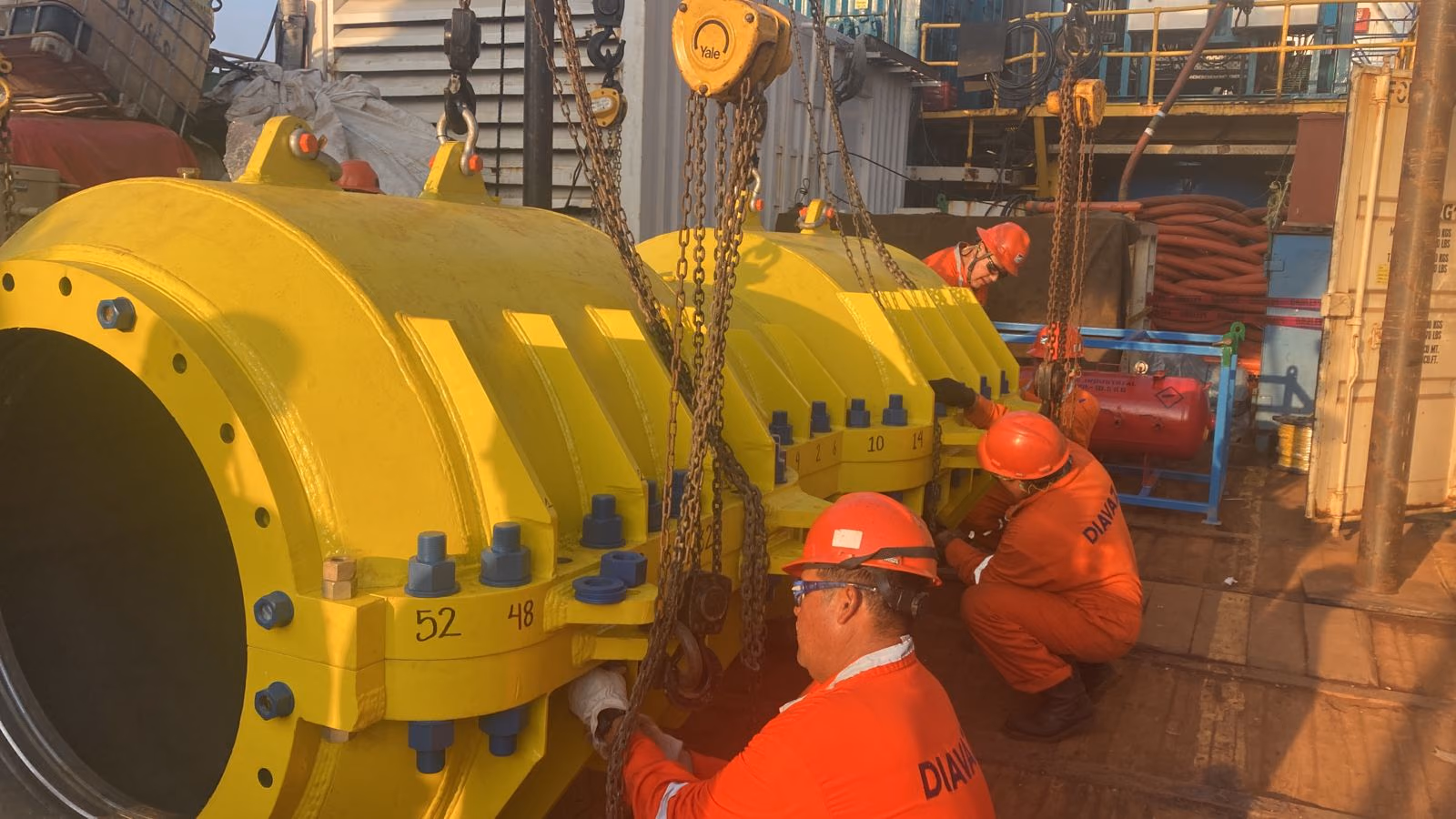 PEP/DIAVAZ 2025 — 36” bolted sleeve for PEMEX: photo 1