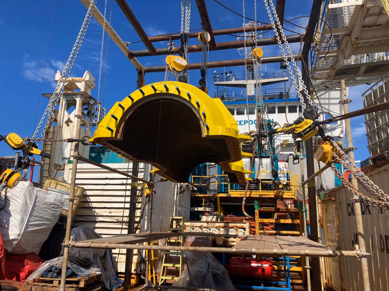 PEP/DIAVAZ 2025 — 36” bolted sleeve for PEMEX: photo 3
