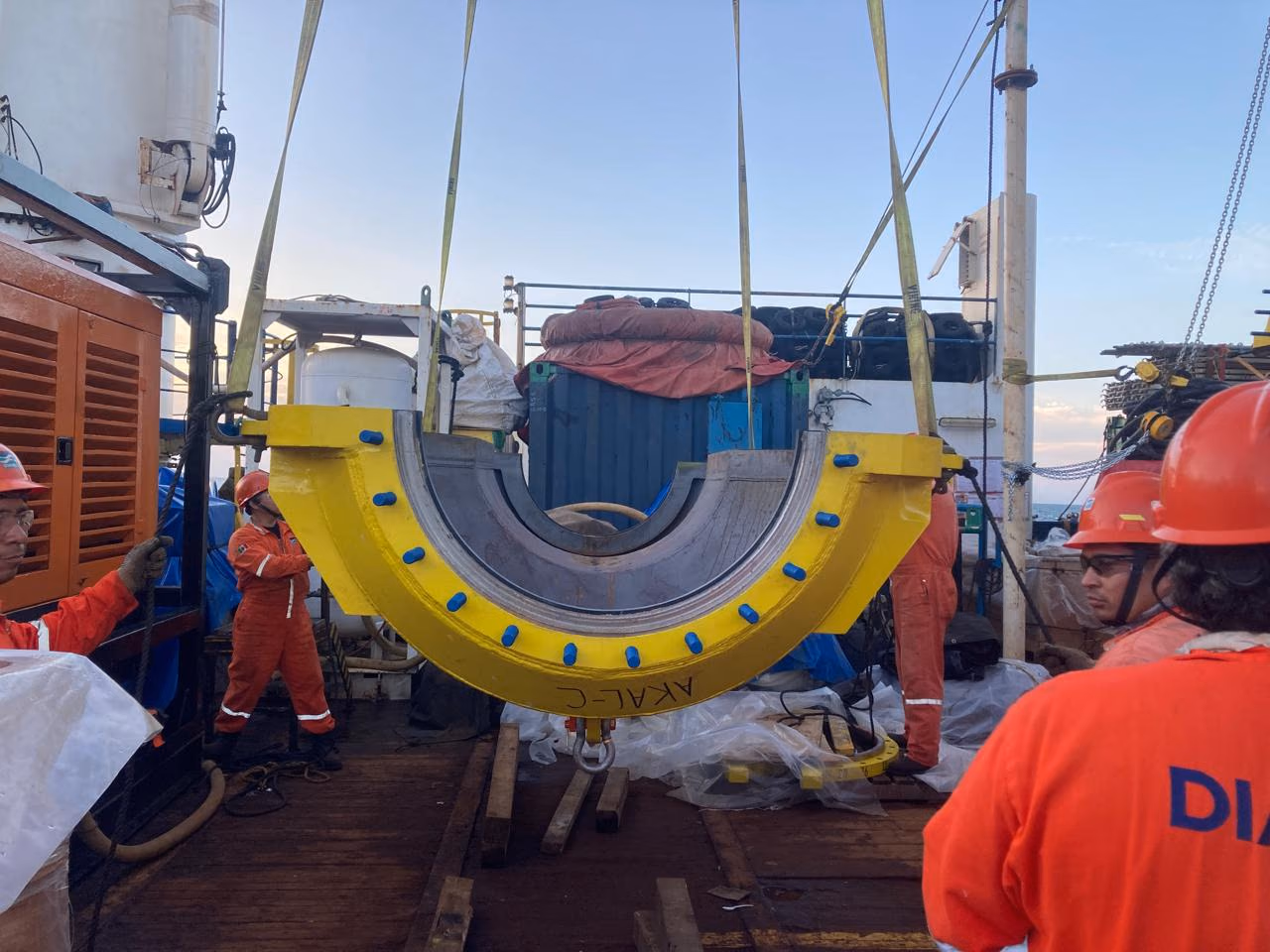 PEP/DIAVAZ 2025 — 36” bolted sleeve for PEMEX: photo 5